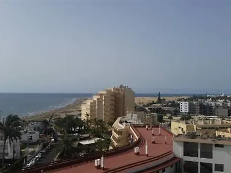 Arenas بلايا ديل إنغلز